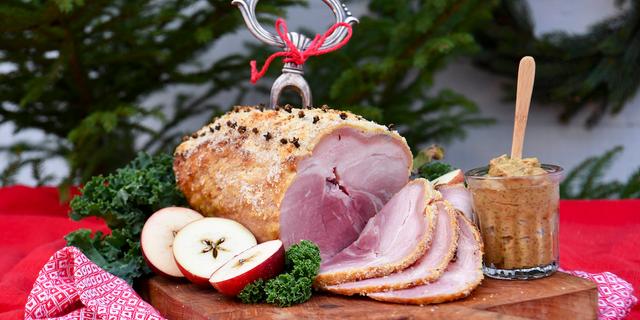 Äntligen jul. Här tipsar vi om bästa julskinkan och glöggen.